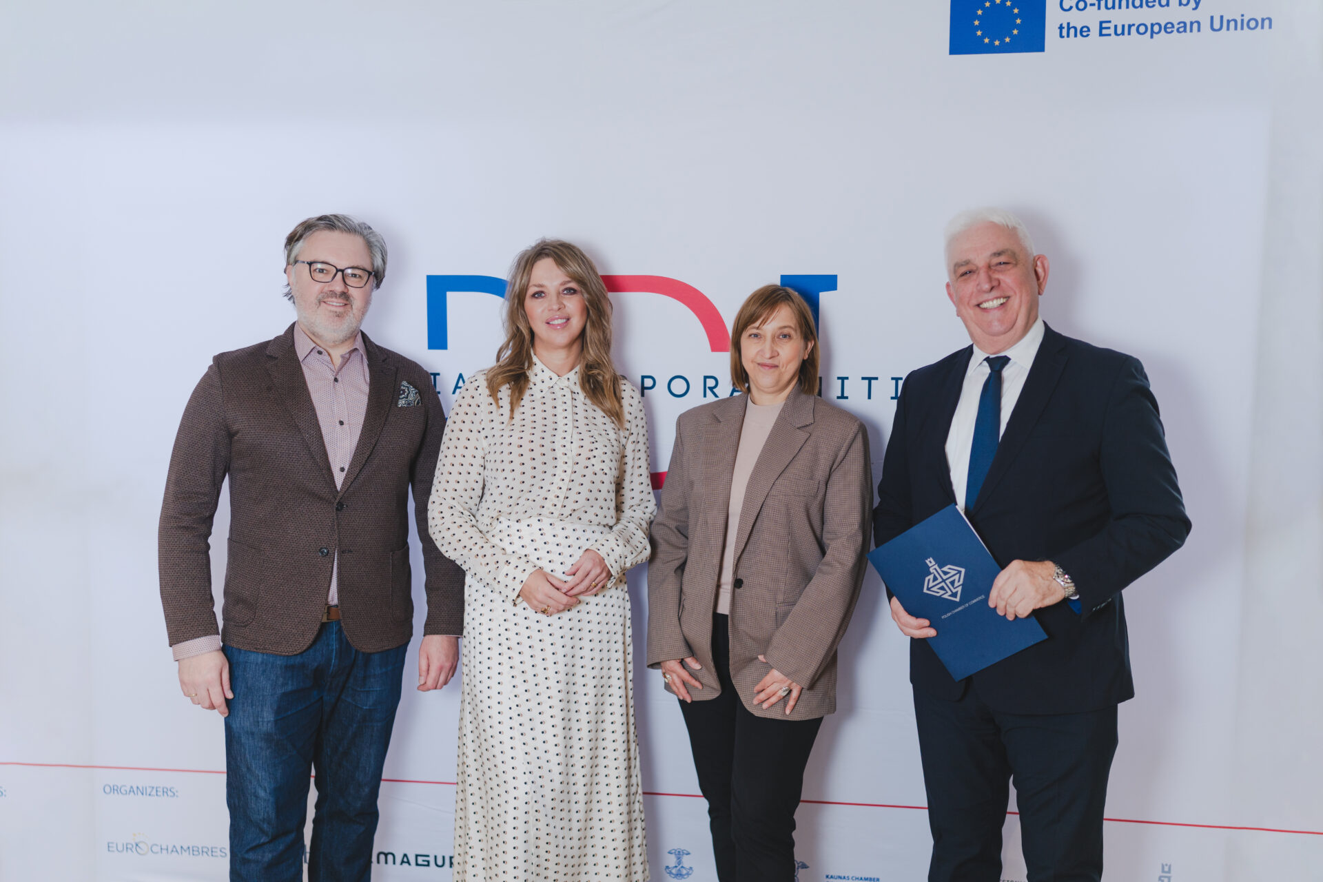 BDI relacja z warsztatów. Uczestnicy i trenerzy